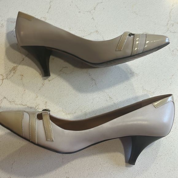 Vintage Brooks Brothers Career Heeled Pointe Shoes. - Picture 2 of 4